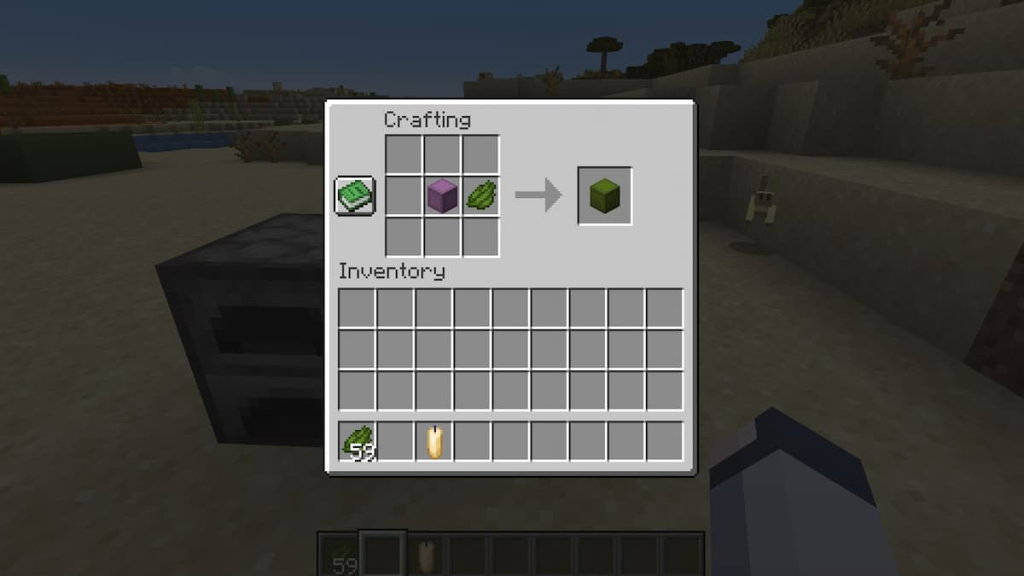 Using green dye to turn a shulker box green.